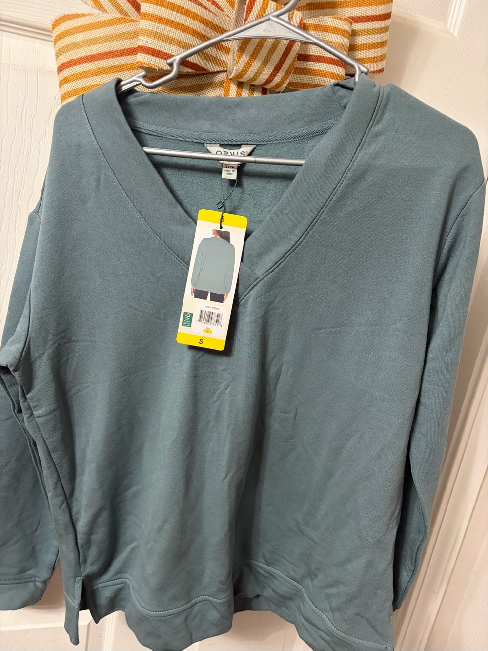 Orvis Slate Blue V-Neck Pullover Sweatshirt